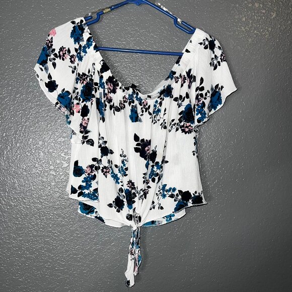 Share Women’s Floral Two Piece Set Ruffle Off Shoulder Top & Shorts Miss Lili XL - Picture 8 of 10